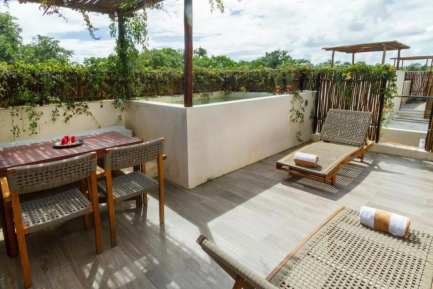 Illuminated Space & Private Pool Tulum Pueblo