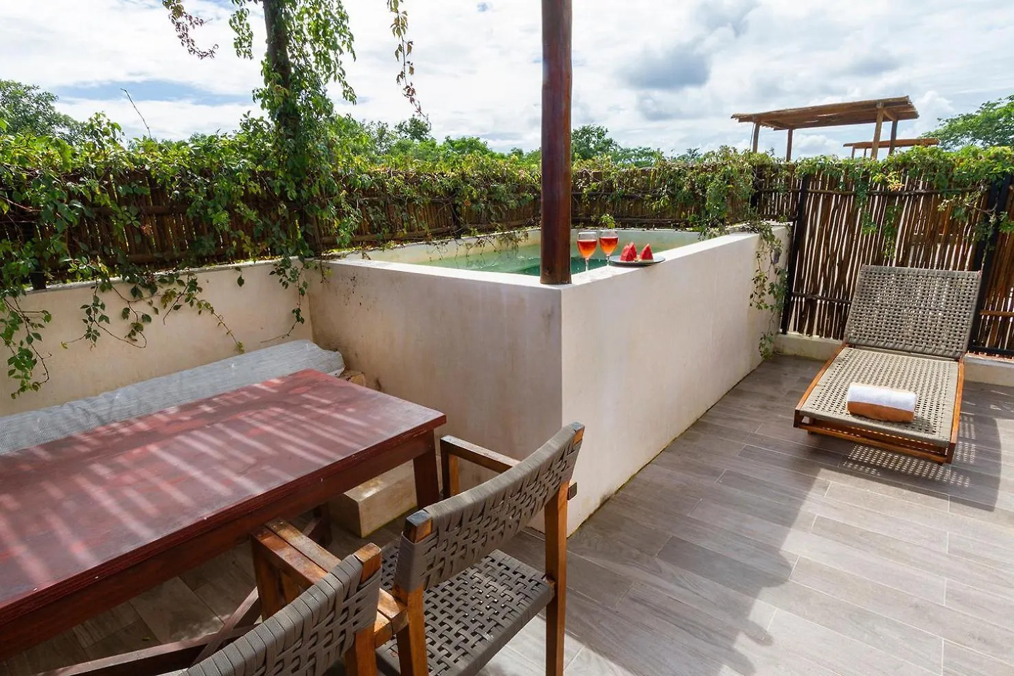 Illuminated Space & Private Pool Tulum Pueblo